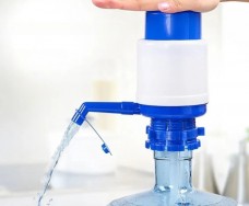 Ročna vodna črpalka